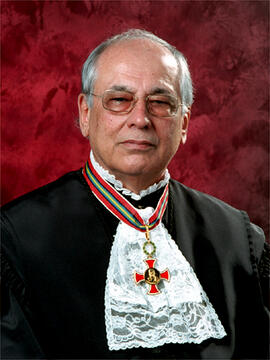 Santos Neves